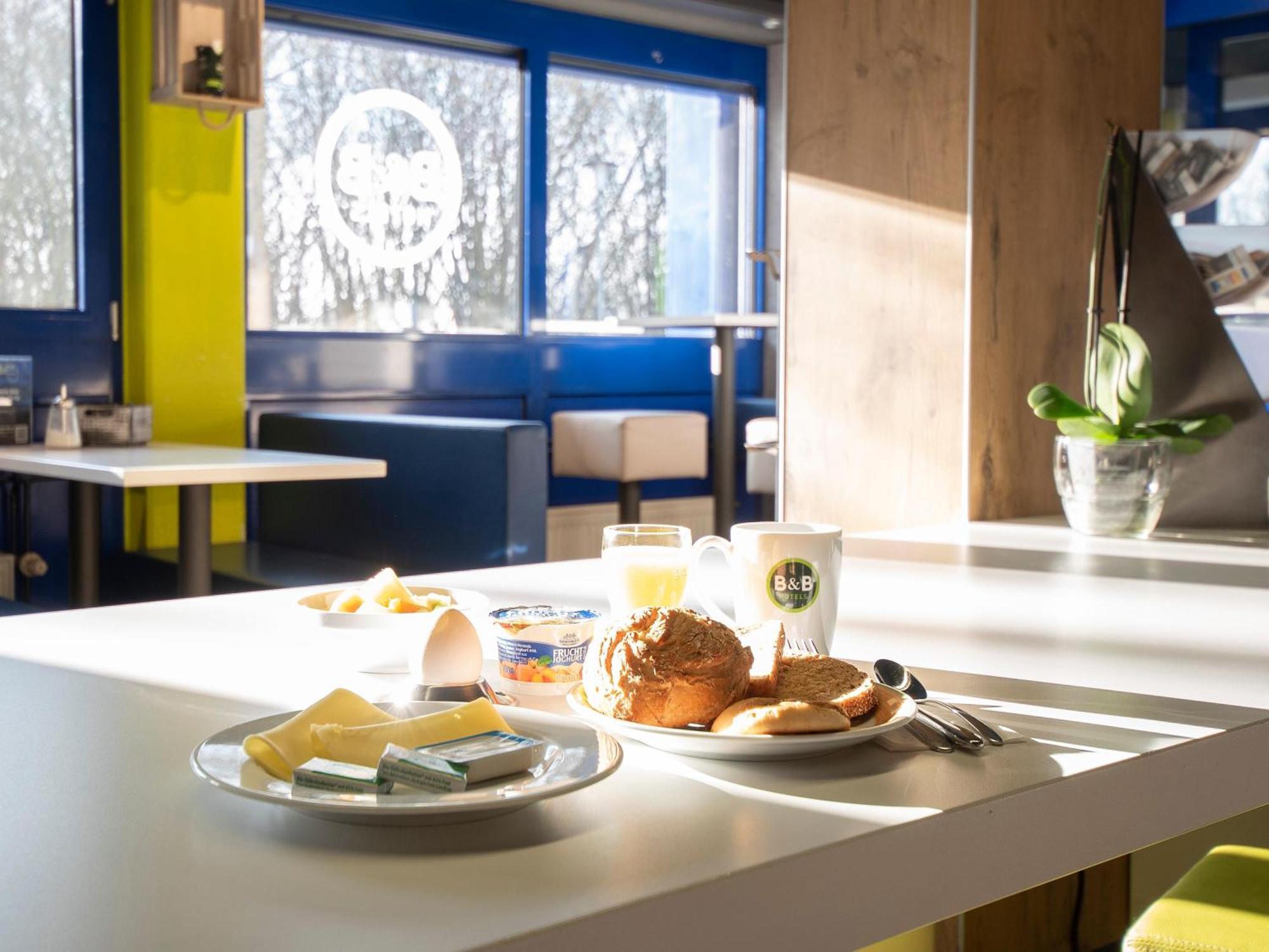B&B Hotel Essen-Nord ภายนอก รูปภาพ