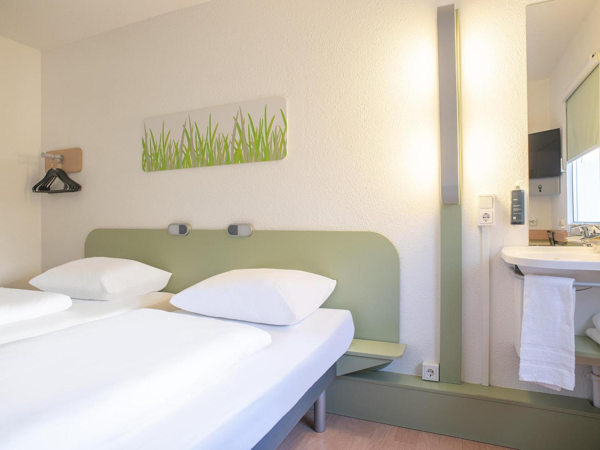 B&B Hotel Essen-Nord ภายนอก รูปภาพ